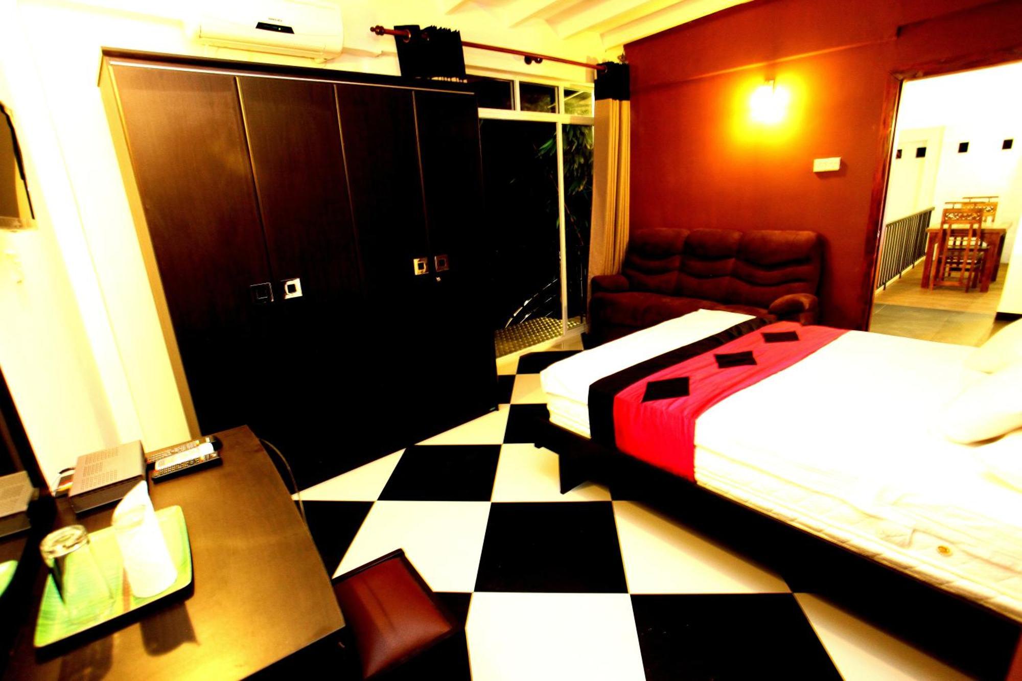 Oak Residencies Villa Kiribathgoda Bilik gambar