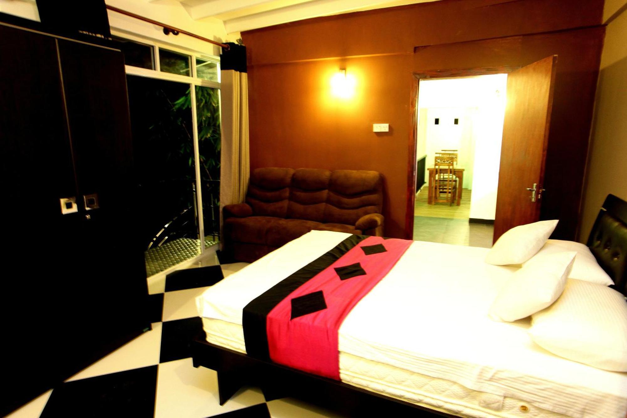 Oak Residencies Villa Kiribathgoda Bilik gambar