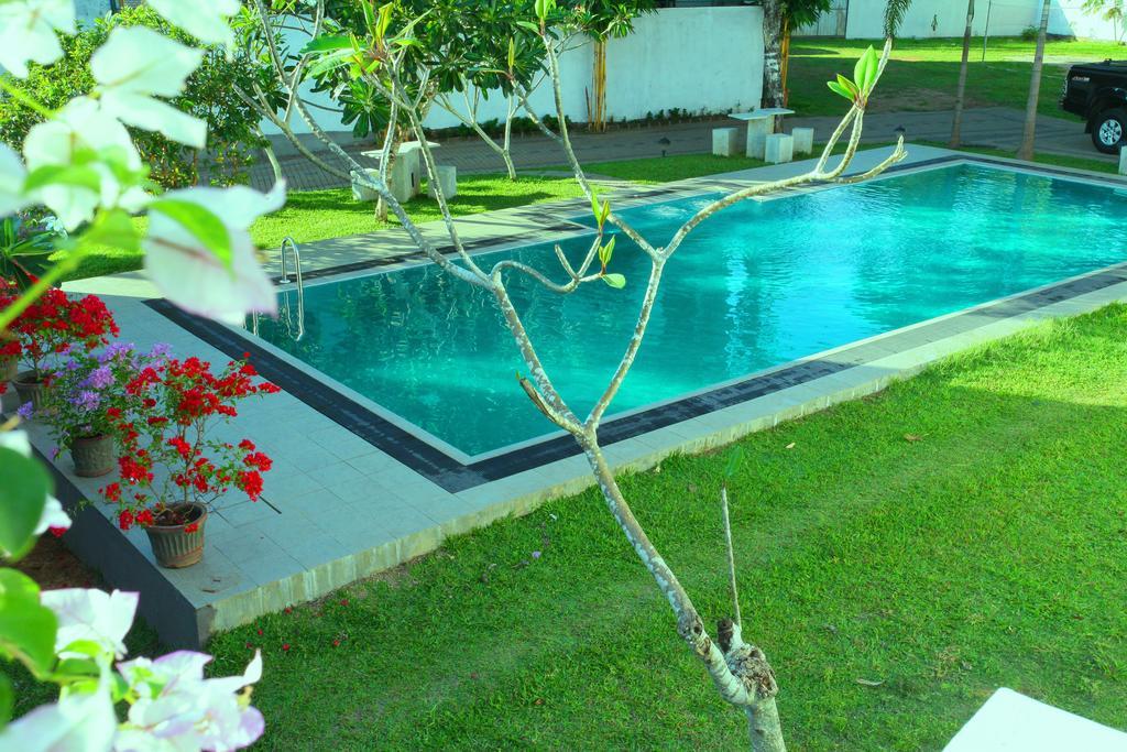 Oak Residencies Villa Kiribathgoda Luaran gambar