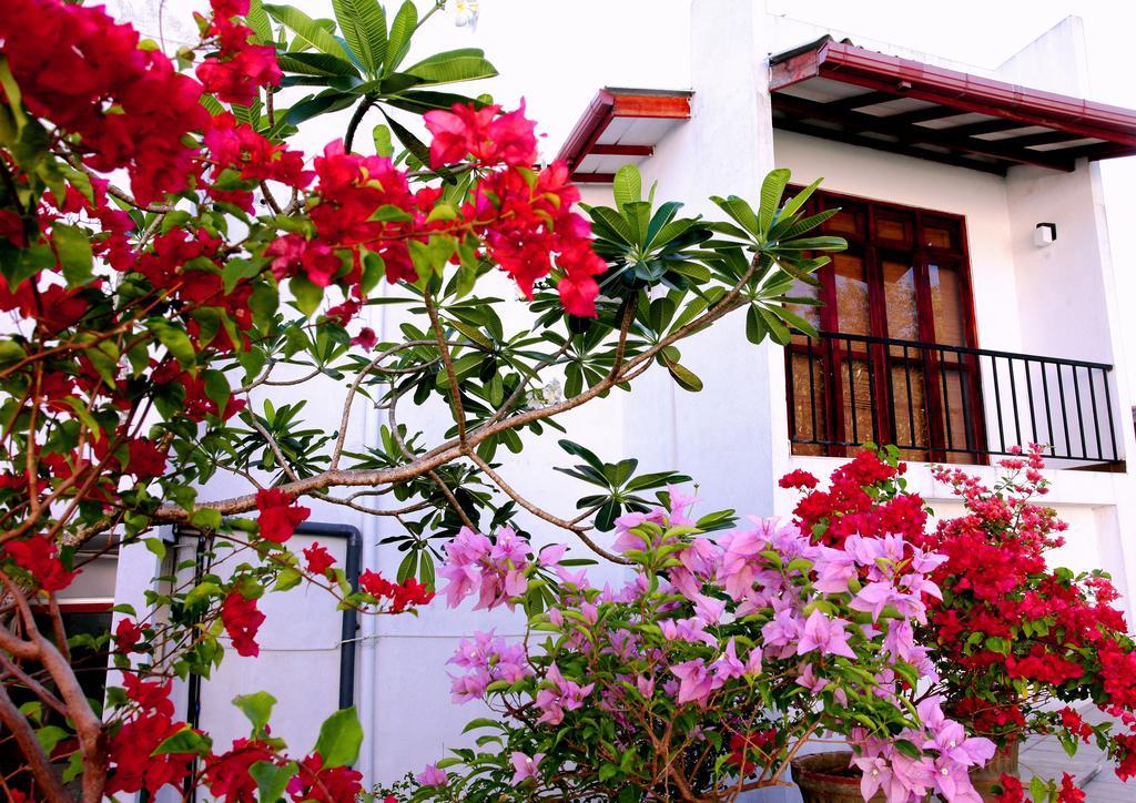 Oak Residencies Villa Kiribathgoda Luaran gambar