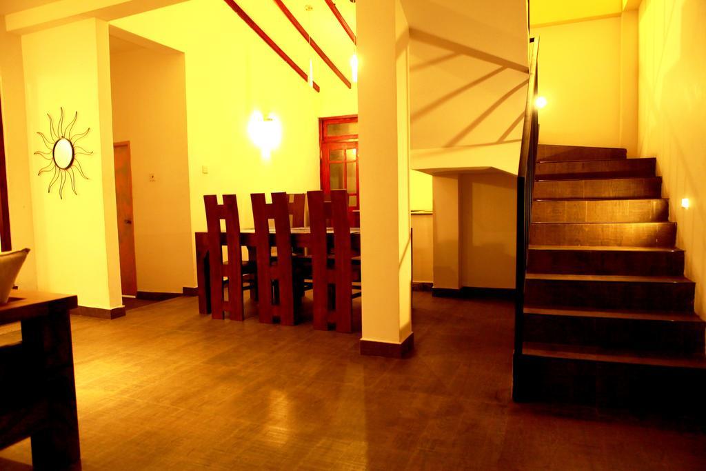 Oak Residencies Villa Kiribathgoda Bilik gambar