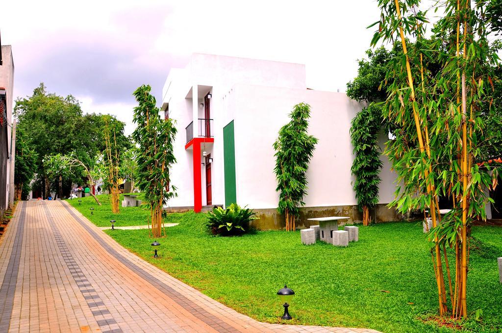 Oak Residencies Villa Kiribathgoda Luaran gambar