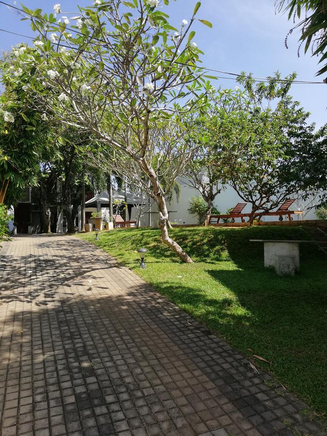 Oak Residencies Villa Kiribathgoda Luaran gambar